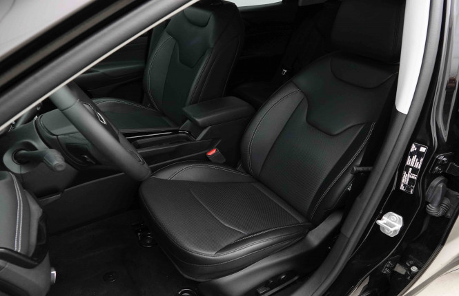 JEEP_JEEP_COMPASS_2653670_6.jpg JEEP_JEEP_COMPASS_2653670_6.jpg