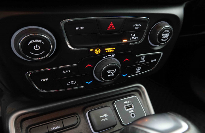 JEEP_JEEP_COMPASS_2653694_14.jpg JEEP_JEEP_COMPASS_2653694_14.jpg