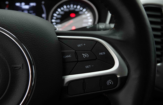 JEEP_JEEP_COMPASS_2653694_20.jpg JEEP_JEEP_COMPASS_2653694_20.jpg
