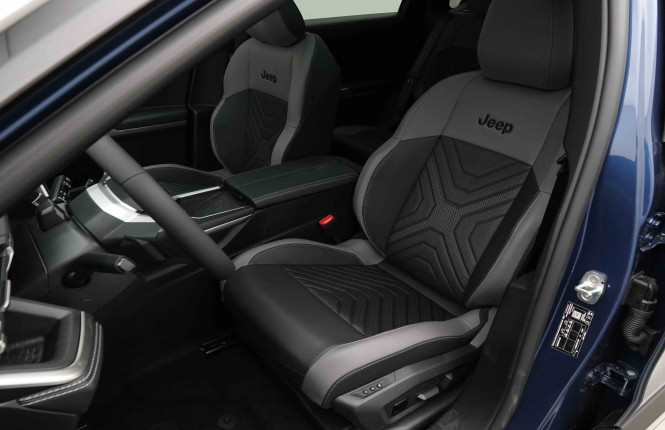 JEEP_JEEP_COMPASS_2653712_6.jpg JEEP_JEEP_COMPASS_2653712_6.jpg