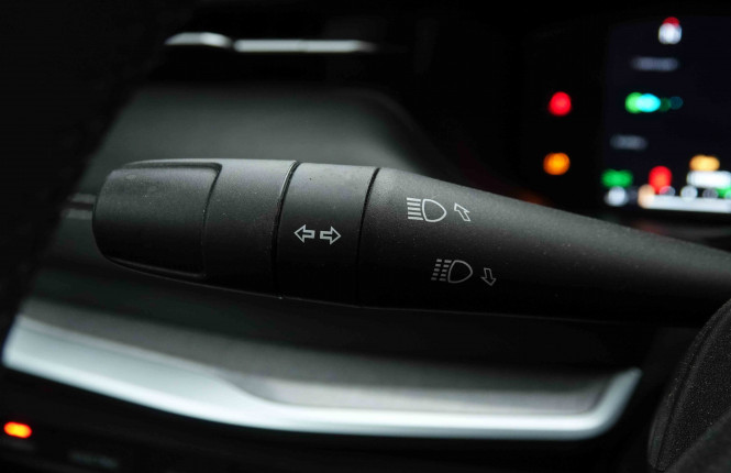 JEEP_JEEP_COMPASS_2653737_15.jpg