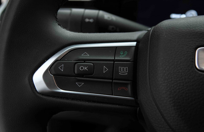 JEEP_JEEP_COMPASS_2653737_17.jpg