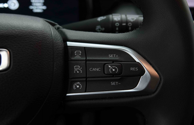 JEEP_JEEP_COMPASS_2653737_18.jpg
