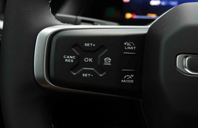 JEEP_JEEP_COMPASS_2654379_19.jpg JEEP_JEEP_COMPASS_2654379_19.jpg