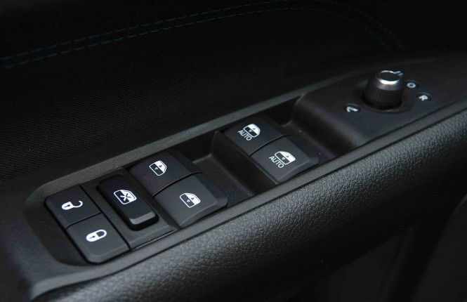 JEEP_JEEP_COMPASS_2654926_22.jpg