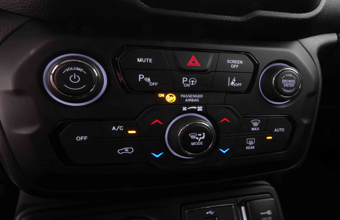 JEEP_JEEP_RENEGADE_2547663_15.jpg