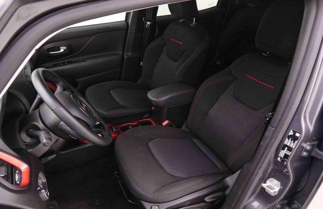 JEEP_JEEP_RENEGADE_2547663_7.jpg