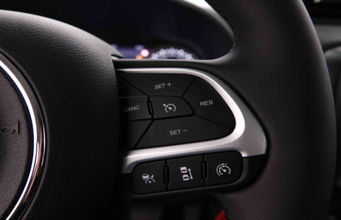 JEEP_JEEP_RENEGADE_2551125_17.jpg JEEP_JEEP_RENEGADE_2551125_17.jpg