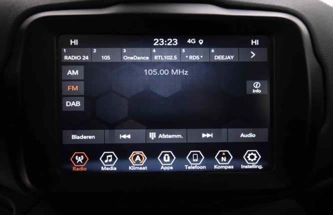 JEEP_JEEP_RENEGADE_2551126_11.jpg JEEP_JEEP_RENEGADE_2551126_11.jpg