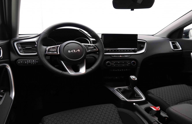 KIA_KIA_CEED SW_2551069_7.jpg