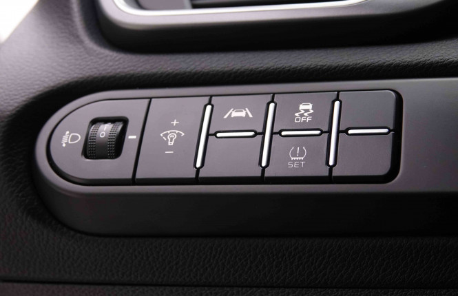 KIA_KIA_CEED SW_2551069_8.jpg