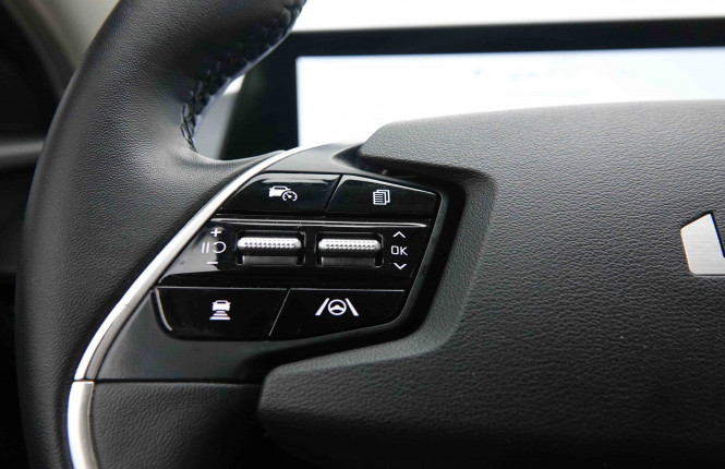 KIA_KIA_EV6_2549627_21.jpg