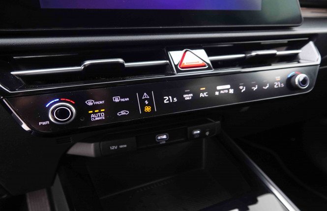 KIA_KIA_NIRO_2446396_15.jpg