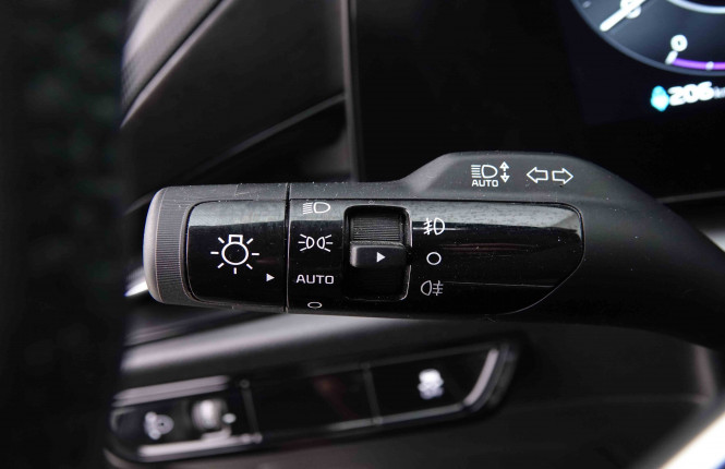 KIA_KIA_NIRO_2548679_19.jpg