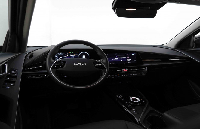 KIA_KIA_NIRO_2548679_7.jpg
