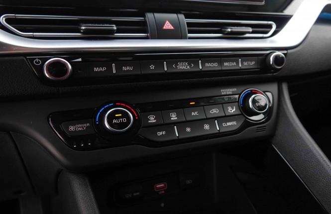 KIA_KIA_NIRO_2550755_13.jpg