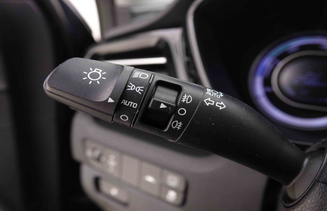 KIA_KIA_NIRO_2550755_16.jpg