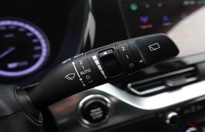 KIA_KIA_NIRO_2550755_17.jpg