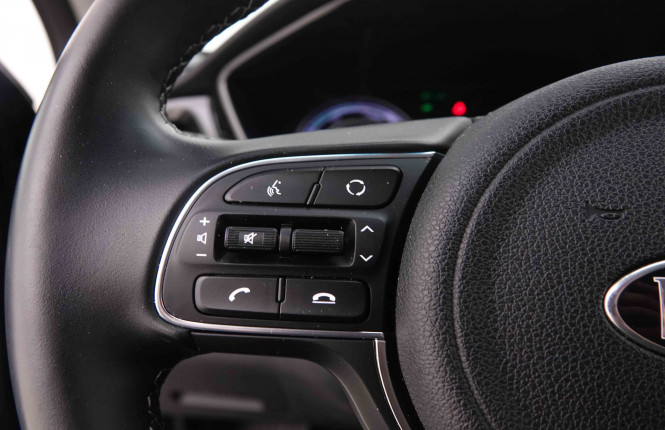 KIA_KIA_NIRO_2550755_18.jpg