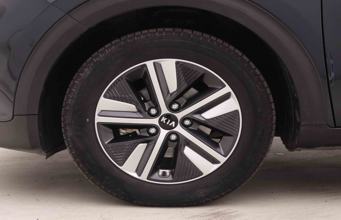 KIA_KIA_NIRO_2550755_21.jpg