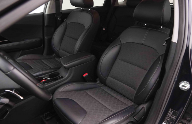 KIA_KIA_NIRO_2550755_6.jpg