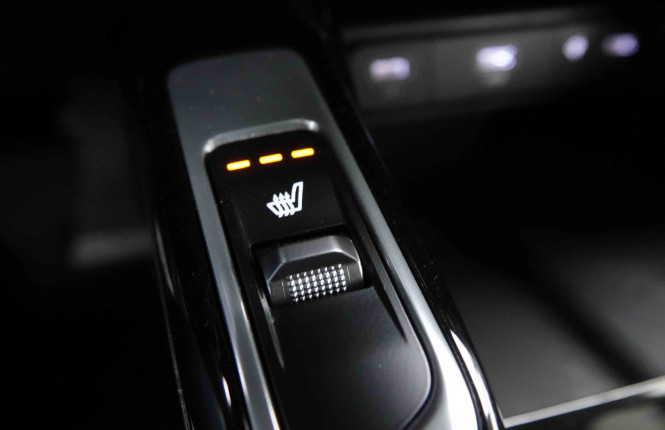 KIA_KIA_SORENTO_2652081_15.jpg KIA_KIA_SORENTO_2652081_15.jpg