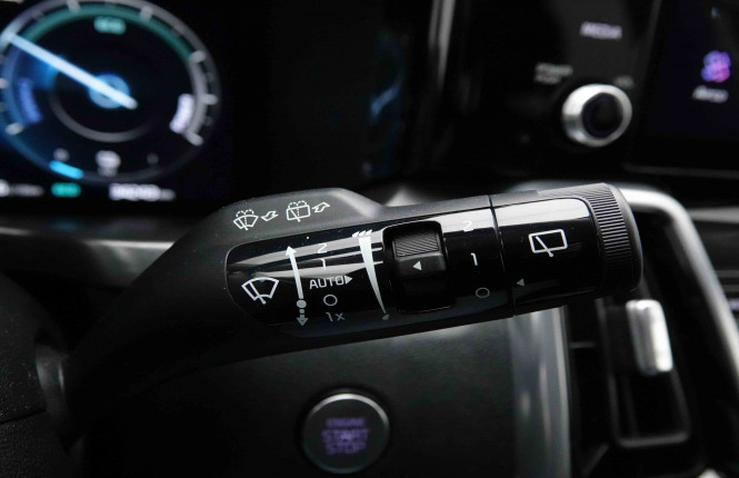 KIA_KIA_SORENTO_2652081_19.jpg KIA_KIA_SORENTO_2652081_19.jpg