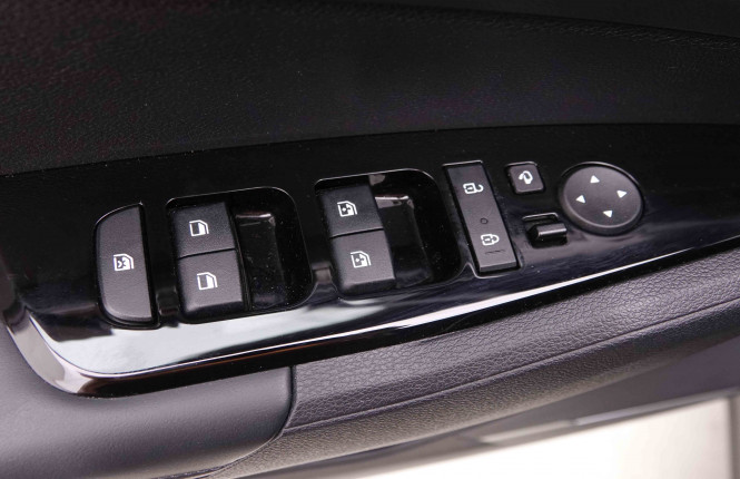 KIA_KIA_SPORTAGE_2548878_23.jpg