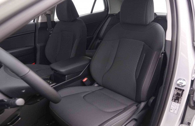 KIA_KIA_SPORTAGE_2549753_6.jpg