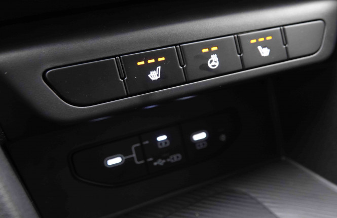 KIA_KIA_SPORTAGE_2549913_17.jpg