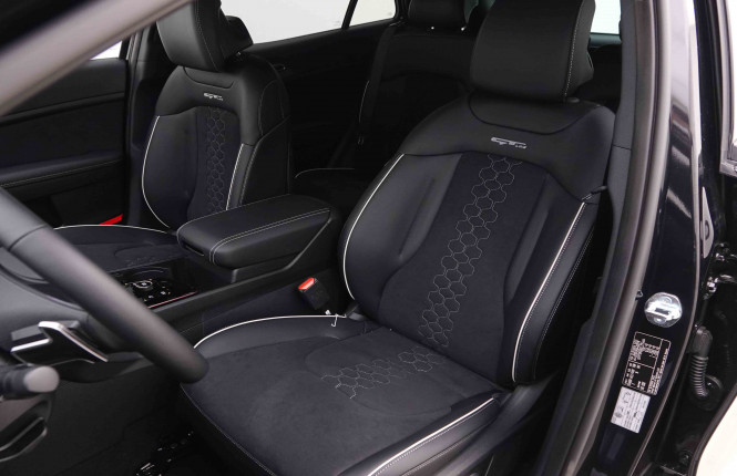 KIA_KIA_SPORTAGE_2550316_7.jpg KIA_KIA_SPORTAGE_2550316_7.jpg