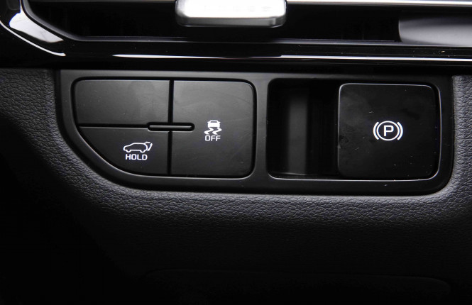 KIA_KIA_SPORTAGE_2550693_10.jpg