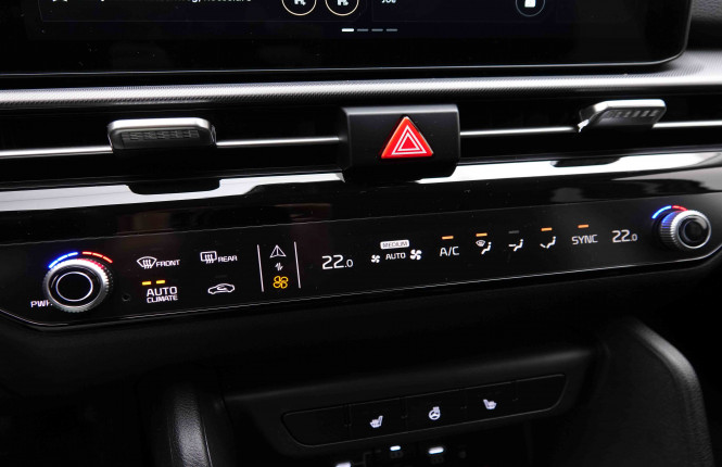 KIA_KIA_SPORTAGE_2551376_10.jpg KIA_KIA_SPORTAGE_2551376_10.jpg