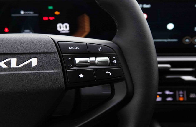 KIA_KIA_SPORTAGE_2551376_17.jpg KIA_KIA_SPORTAGE_2551376_17.jpg