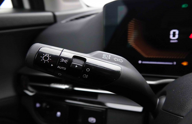 KIA_KIA_SPORTAGE_2652379_17.jpg KIA_KIA_SPORTAGE_2652379_17.jpg