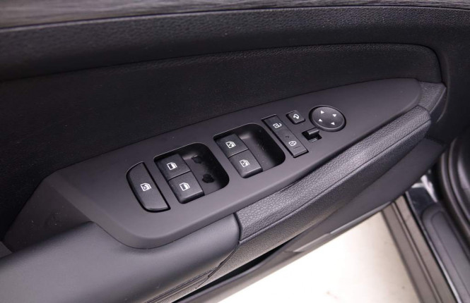 KIA_KIA_SPORTAGE_2653013_21.jpg KIA_KIA_SPORTAGE_2653013_21.jpg