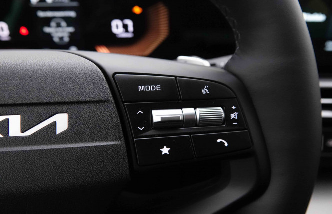 KIA_KIA_SPORTAGE_2653016_20.jpg KIA_KIA_SPORTAGE_2653016_20.jpg