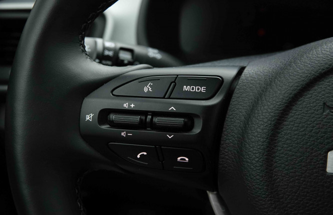 KIA_KIA_STONIC_2654002_17.jpg