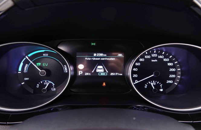 KIA_KIA_XCEED_2549020_15.jpg