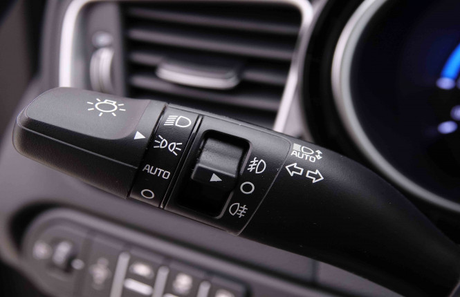 KIA_KIA_XCEED_2549020_16.jpg