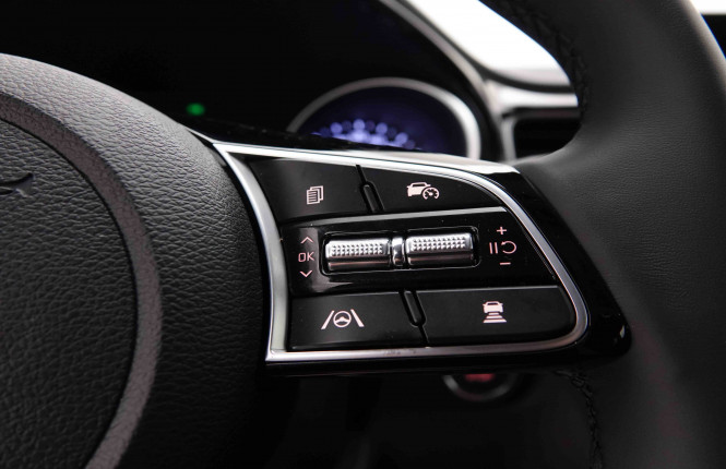KIA_KIA_XCEED_2549111_18.jpg