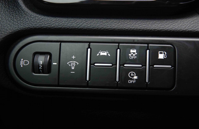 KIA_KIA_XCEED_2549451_9.jpg KIA_KIA_XCEED_2549451_9.jpg
