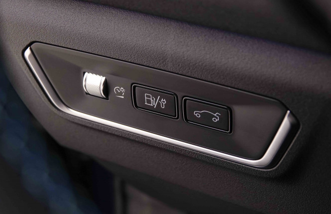 LYNKCO_LYNKCO_01_2548213_9.jpg