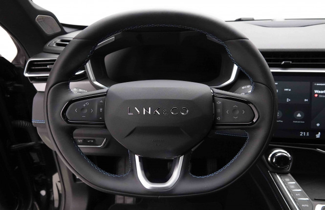 LYNKCO_LYNKCO_01_2551796_11.jpg LYNKCO_LYNKCO_01_2551796_11.jpg