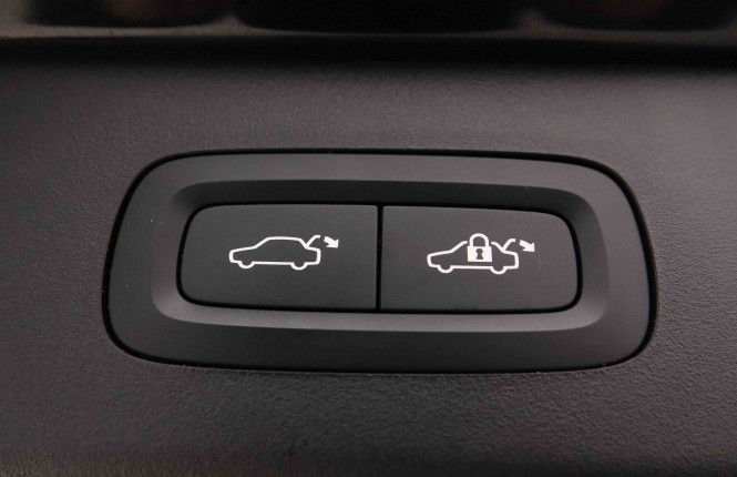 LYNKCO_LYNKCO_01_2652382_6.jpg LYNKCO_LYNKCO_01_2652382_6.jpg