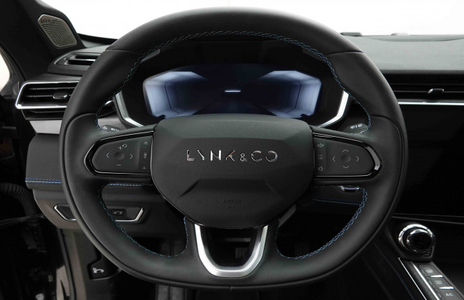LYNKCO_LYNKCO_01_2652412_9.jpg LYNKCO_LYNKCO_01_2652412_9.jpg