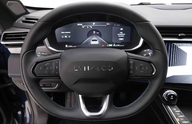 LYNKCO_LYNKCO_01_2652414_9.jpg LYNKCO_LYNKCO_01_2652414_9.jpg