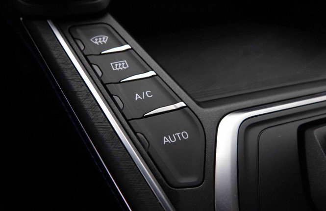 LYNKCO_LYNKCO_01_2652427_15.jpg LYNKCO_LYNKCO_01_2652427_15.jpg