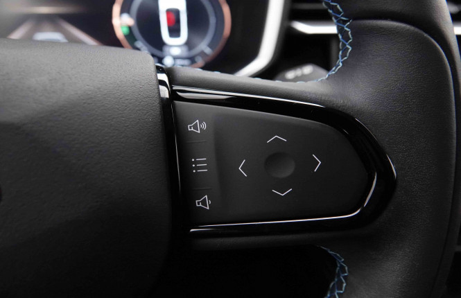 LYNKCO_LYNKCO_01_2652427_20.jpg LYNKCO_LYNKCO_01_2652427_20.jpg