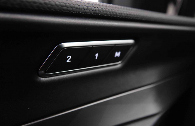 LYNKCO_LYNKCO_01_2652427_22.jpg LYNKCO_LYNKCO_01_2652427_22.jpg